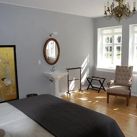 Risinge Herregård * Ullerslev