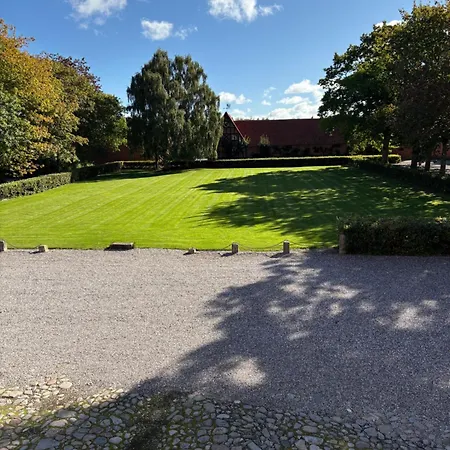 Gæstehus Risinge Herregård Ullerslev