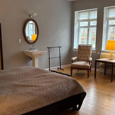 게스트하우스 Risinge Herregard *