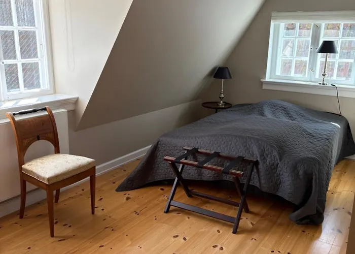 Risinge Herregård * Ullerslev